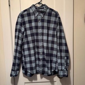 J. Crew Men’s plaid button down long sleeve blue shirt - size X-Large slim
